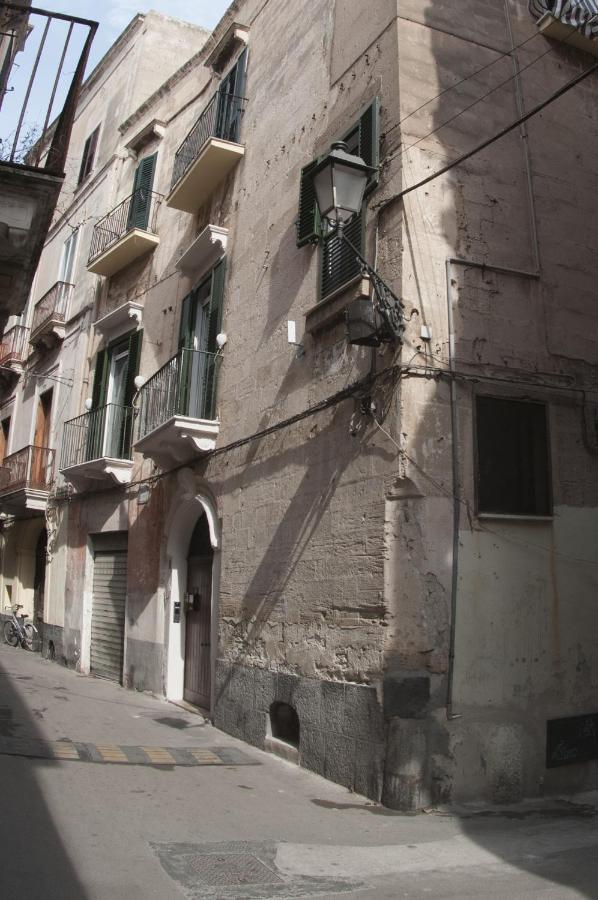 La Serva Padrona Taranto Bagian luar foto